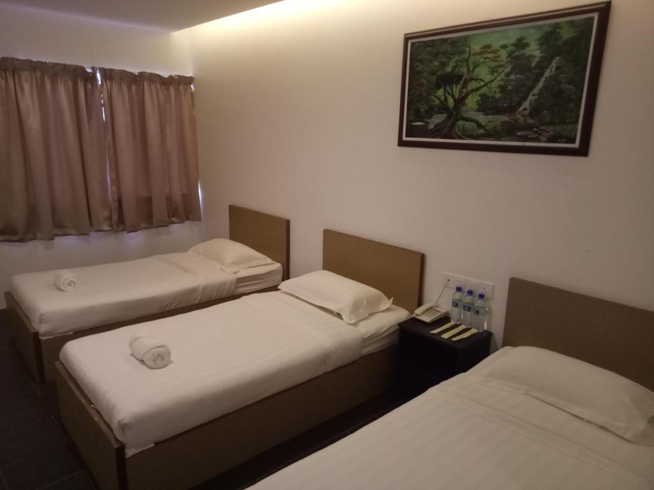 Hotel Sri Bernam Sabak Bernam Exterior foto
