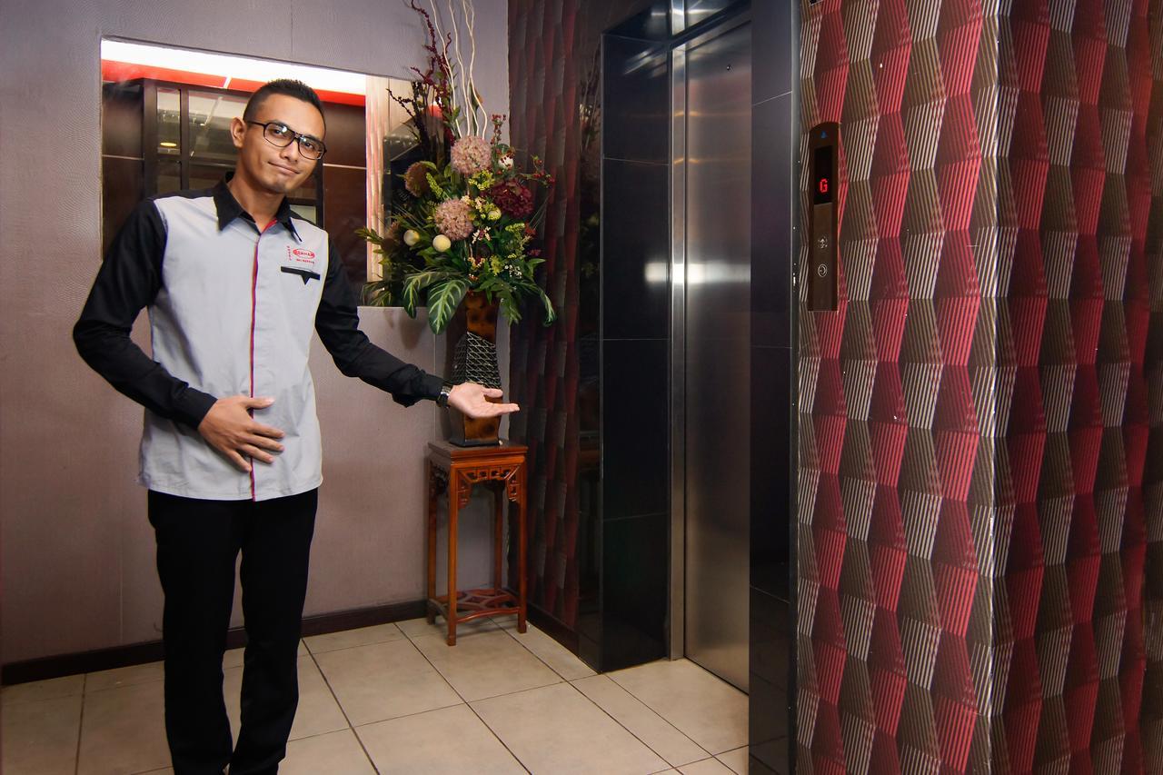 Hotel Sri Bernam Sabak Bernam Exterior foto